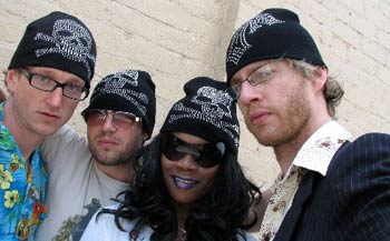 Catwoman gave us all these very cool bling-pirate beenie hats. Cheers <a href="http://www.myspace.com/jeweledkatshoes">Catwoman</a>!