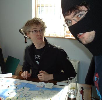 A prize-winning sneer from Tom as Andy S wins yet another game on <a href="/wotblog/index.php?id=18">23 April 2005</a>