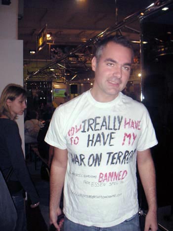 Willem, looking like he's searching for brains to eat.